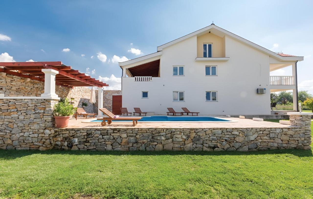 Villa Ivy With Perfect Privacy, Pool, Sauna And Jacuzzi Opanci Extérieur photo