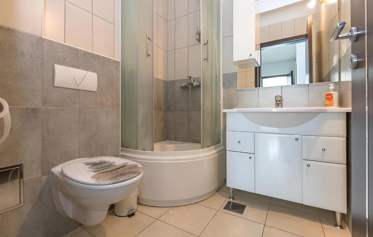 Villa Ivy With Perfect Privacy, Pool, Sauna And Jacuzzi Opanci Extérieur photo