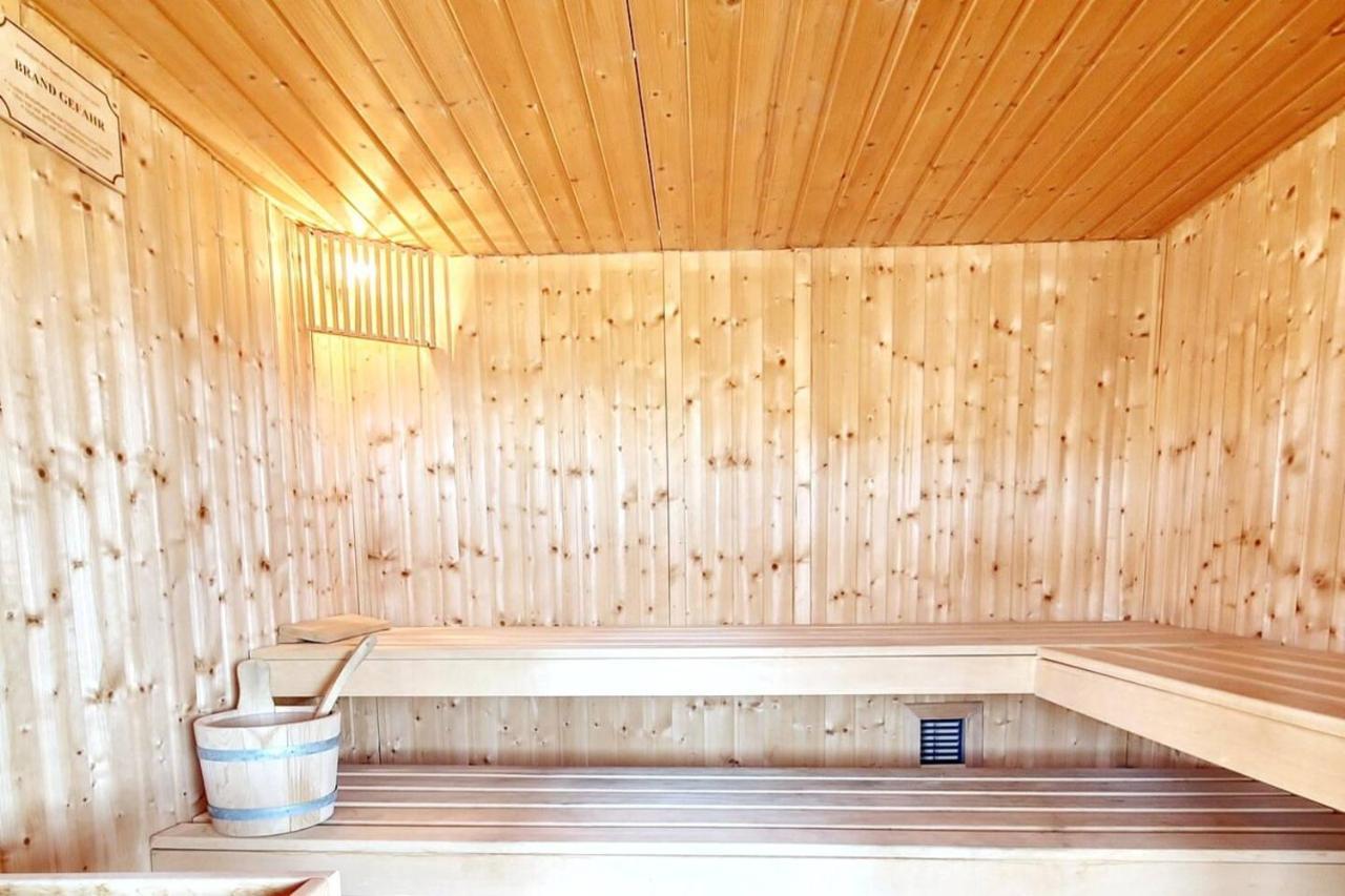 Villa Ivy With Perfect Privacy, Pool, Sauna And Jacuzzi Opanci Extérieur photo