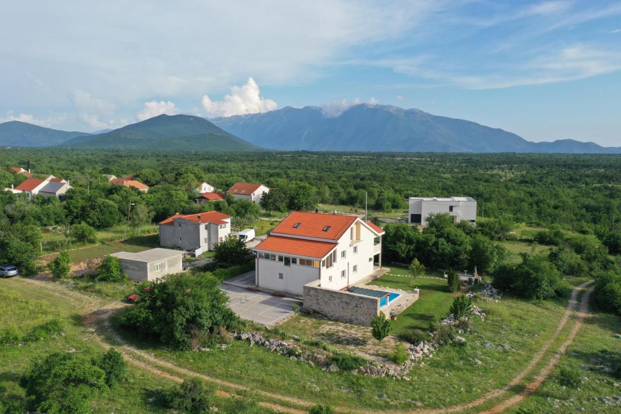 Villa Ivy With Perfect Privacy, Pool, Sauna And Jacuzzi Opanci Extérieur photo